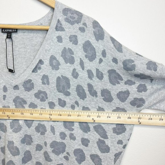 EXPRESS Gray Hi-Low V-Neck Oversized Dolman Leopard Cardigan Zippers Size M - Picture 10 of 11